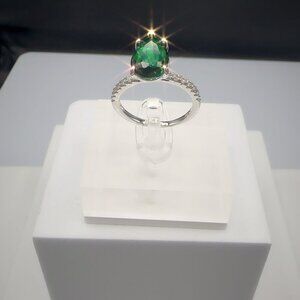 Sterling Silver Ring With Pear-Cut Green Gemstone & Pave Accent Stones